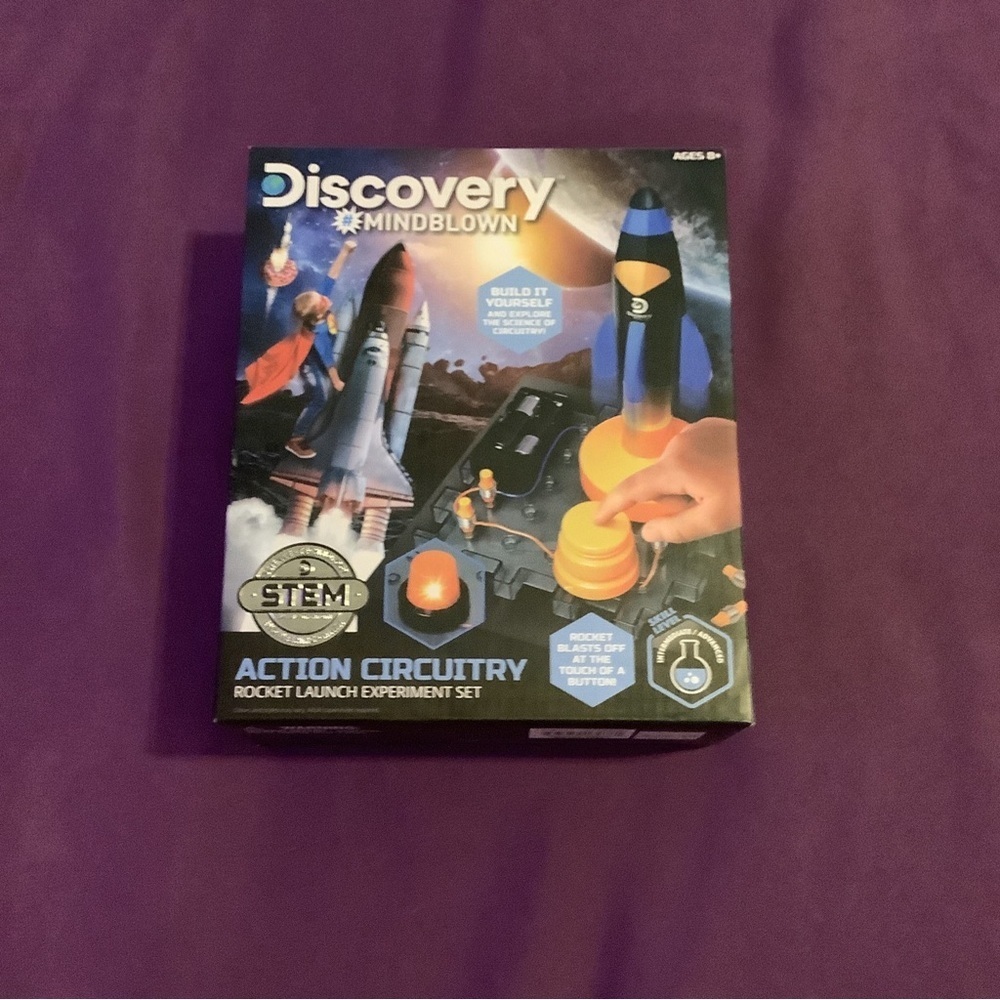 Discovery #MINDBLOWN Action Circuitry Electronic Experiment STEM Set Science Kit